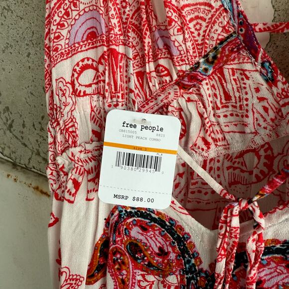 NWT Free People Boho Elephant Print Babydoll Mini Dress Red and White S - Picture 11 of 11